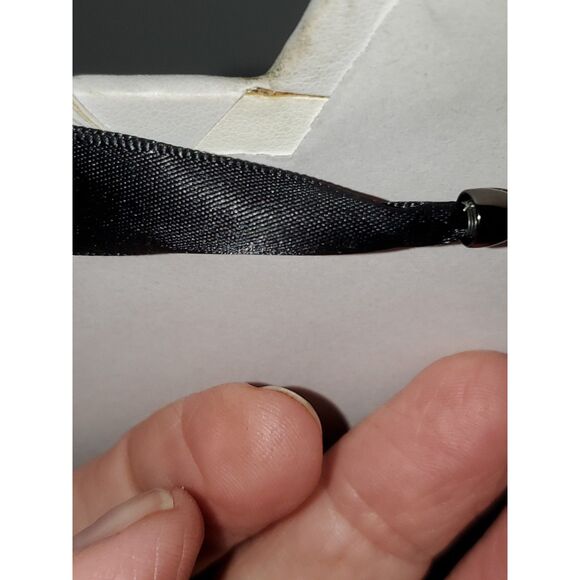 A Purple Gothic Gunmetal Necklace Choker Victorian Style Ribbon Vampire - Picture 8 of 11